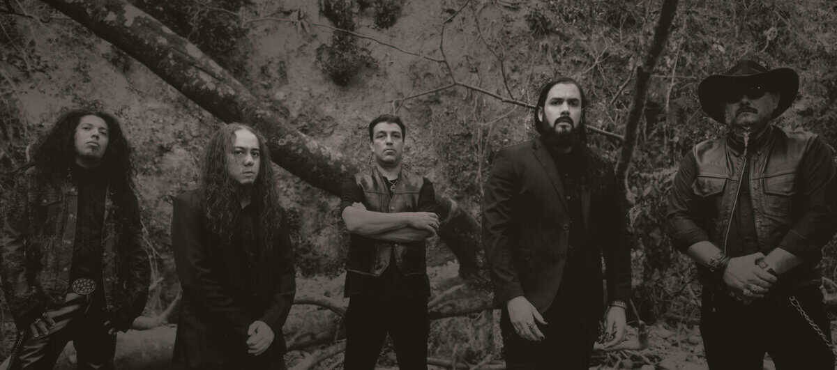 Read more about the article Οι SILENT TOMBS κυκλοφόρησαν το νέο τους single μέσω της ιστοσελίδας nocleansinging.com