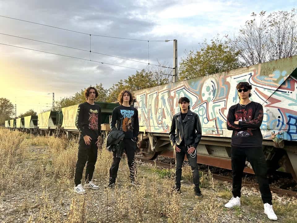 Read more about the article STAINLESS MADNESS unveil deatails of their upcoming album