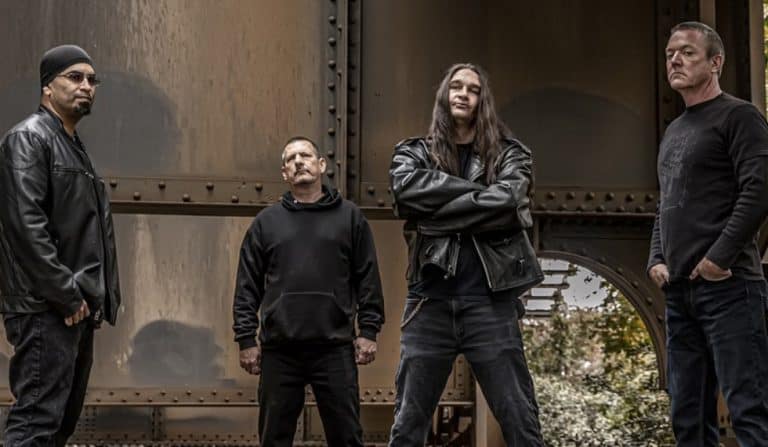 Read more about the article Οι SPIRAL FRACTURE υπογράφουν με τη Wormholedeath και ανακοινώνουν το νέο τους άλμπουμ “Grace In Decay”