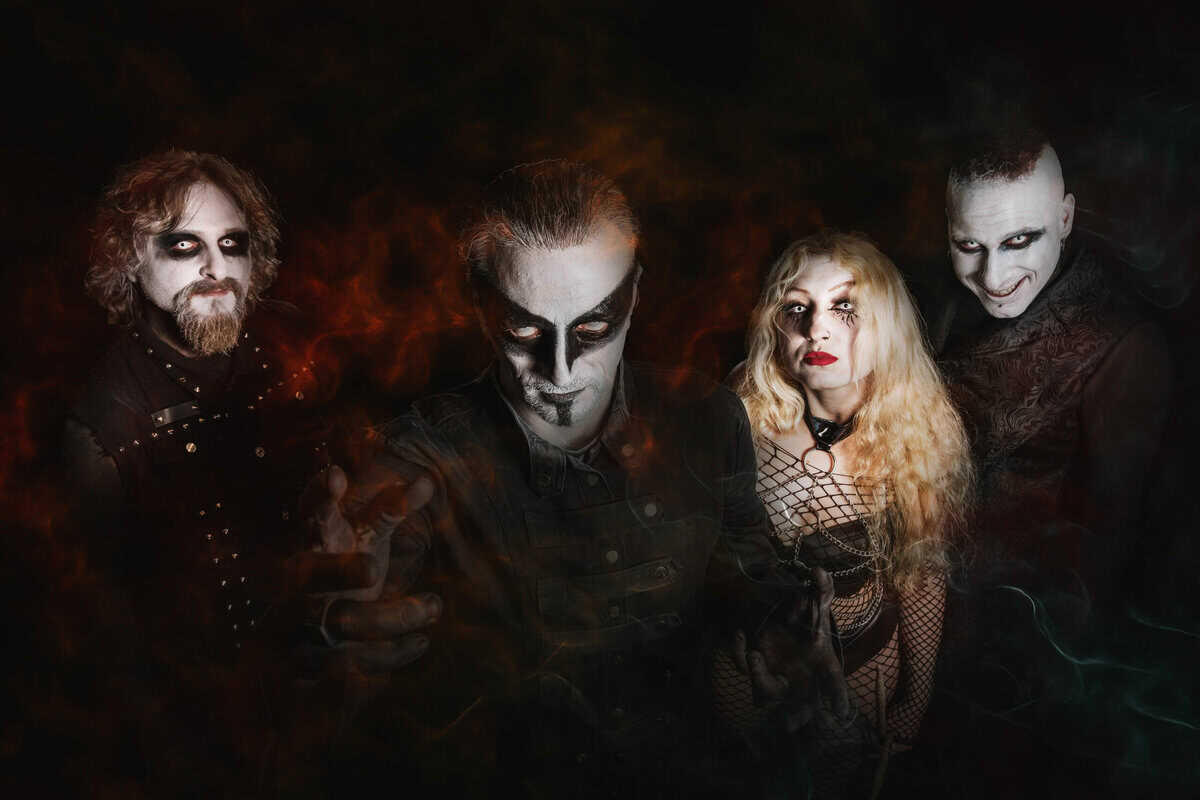 Read more about the article GODIVA: Συνέντευξη στο Metalwar