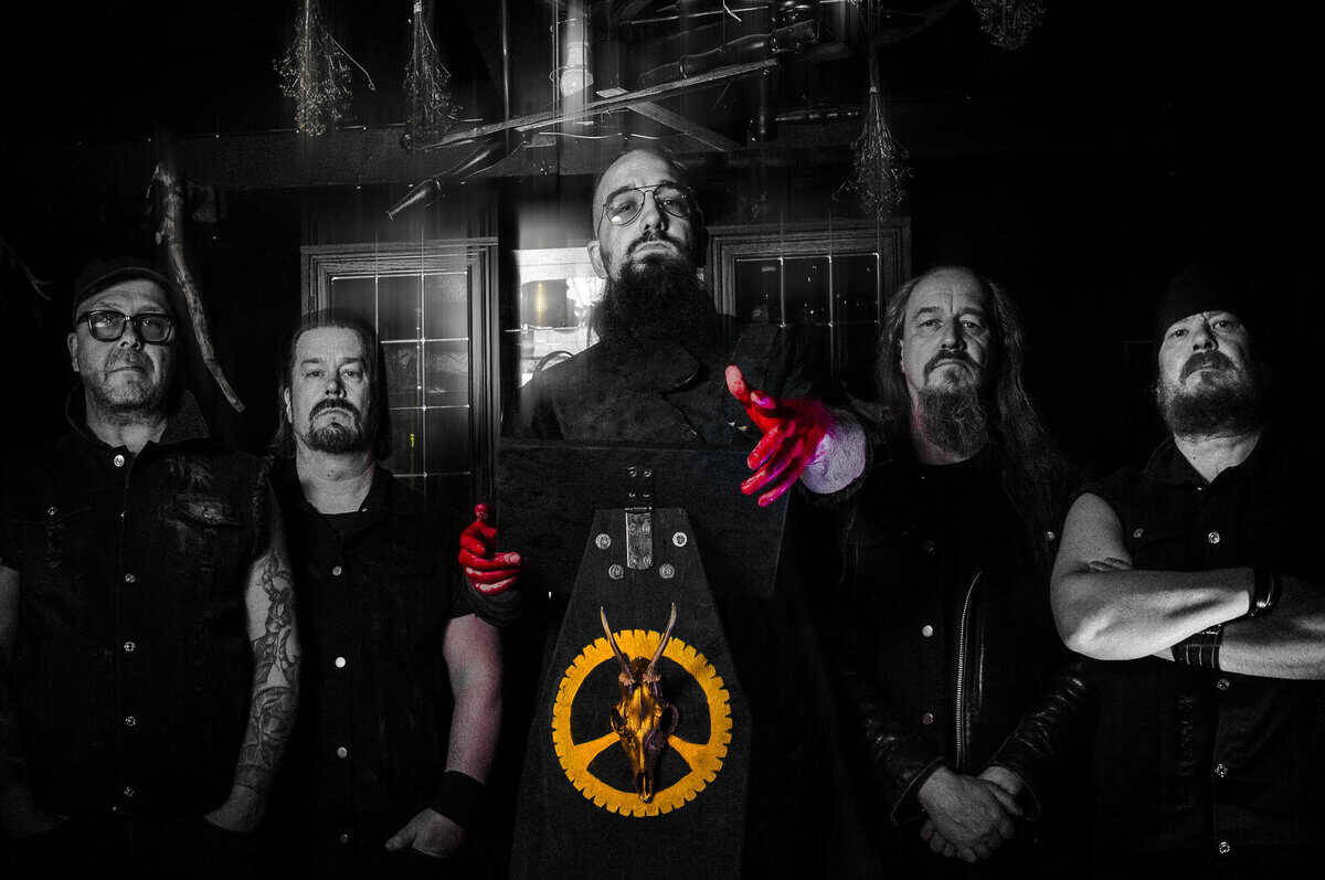 Read more about the article NEW single “Pity” from UNREDEEMER!