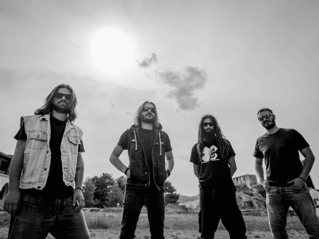 Read more about the article Οι Villagers of Ioannina City αποκαλύπτουν το εξώφυλλο του νέου τους στούντιο άλμπουμ «Venceremos».