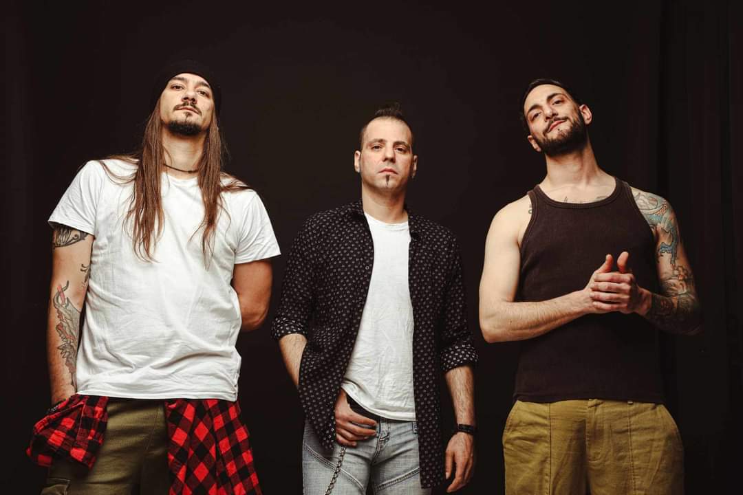 You are currently viewing Jacks Full: Η κυκλοφορία του “Loud Minority” από τους Ouga Booga και Mighty Oug.