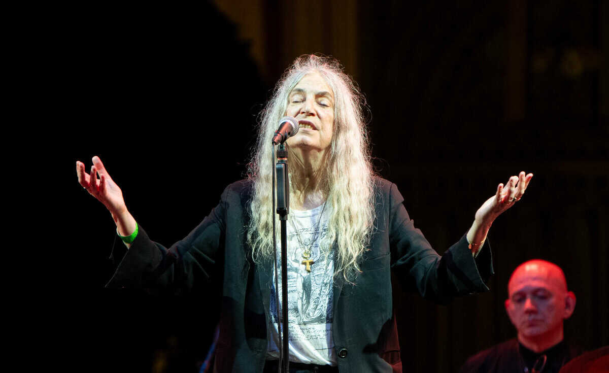 You are currently viewing Η Patti Smith επιστρέφει στην Ελλάδα τον Μάιο του 2026