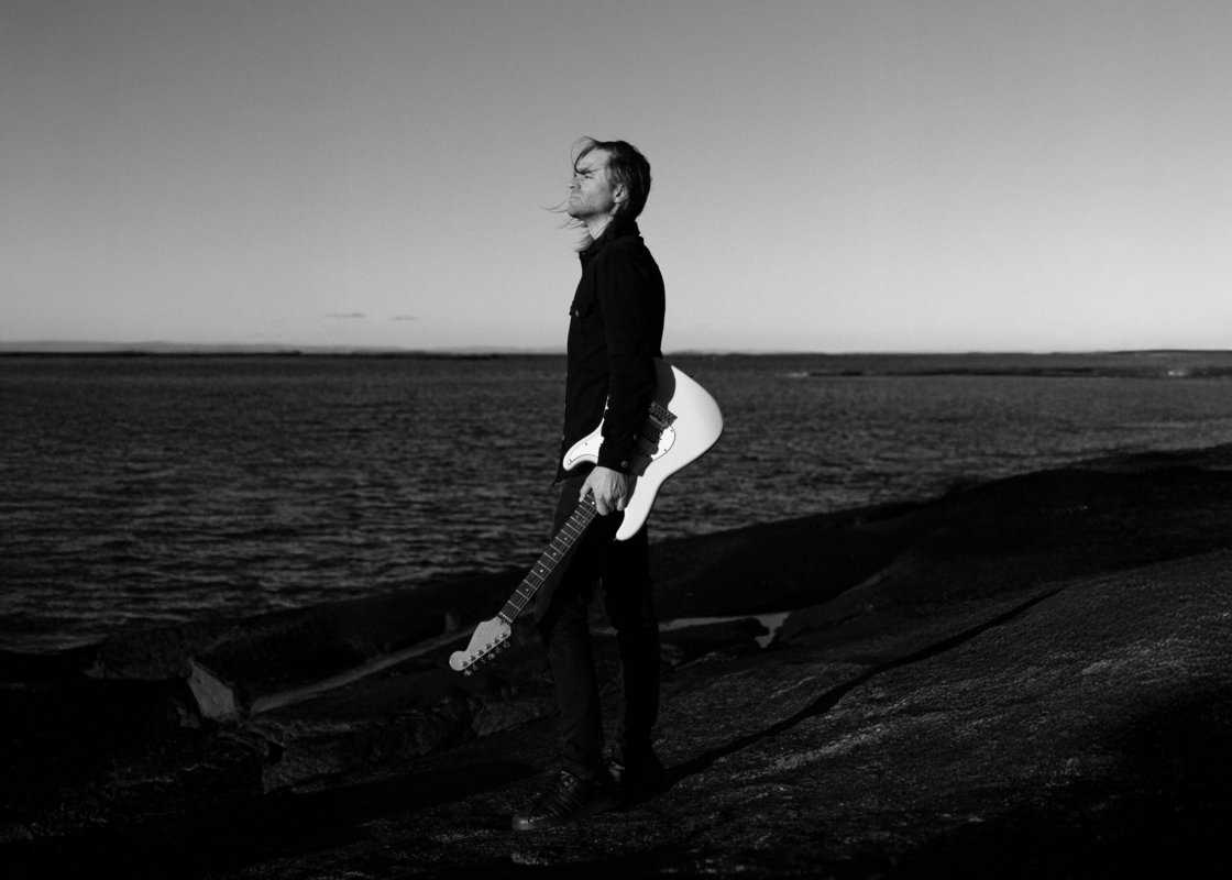 Read more about the article Η Season of Mist υπογράφει τους Via Doloris