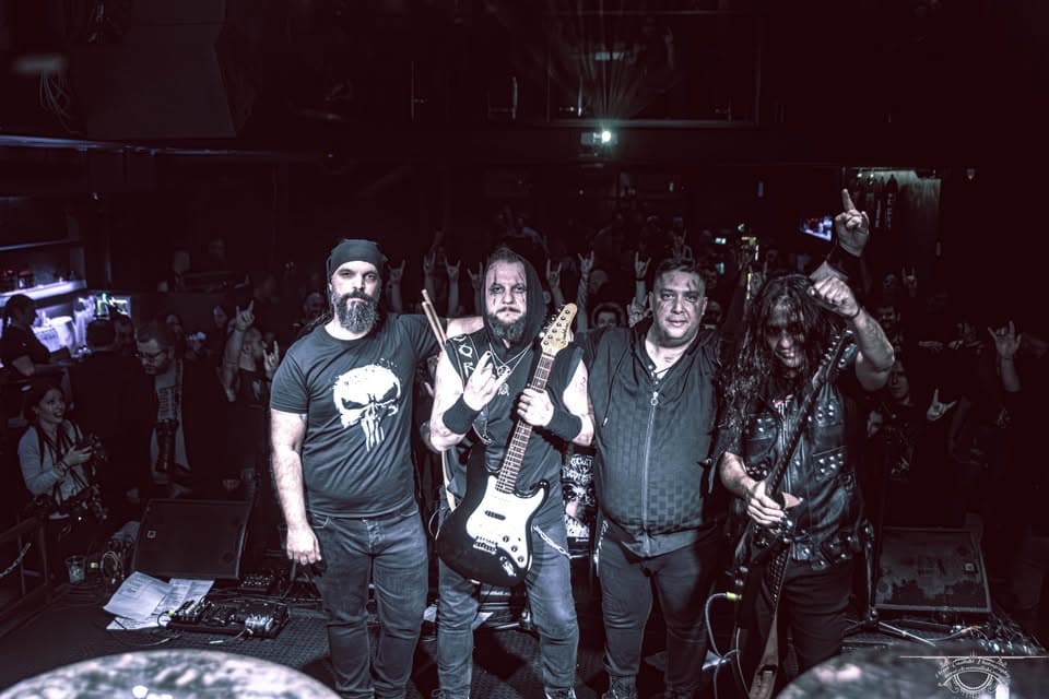 Οι Eons Aura παρουσιάζουν το νέο single Sick Magic Love