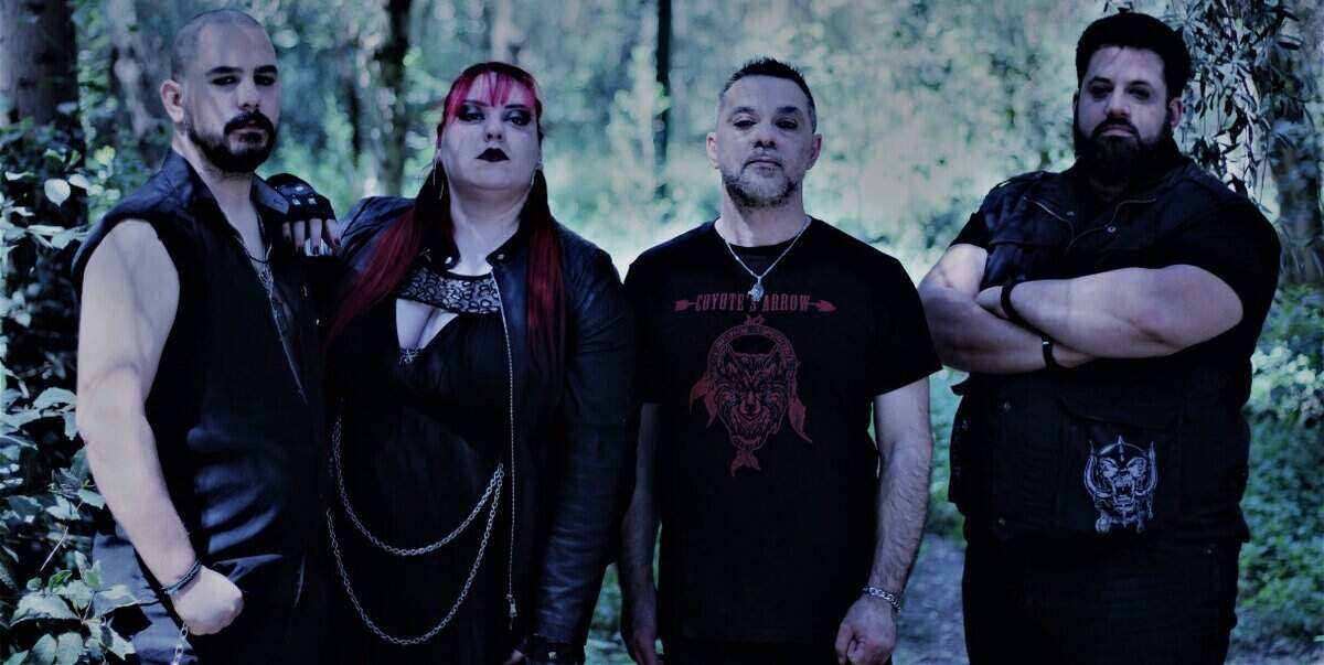 ILLUSIVE MIRRORS: Συνέντευξη στο METALWAR