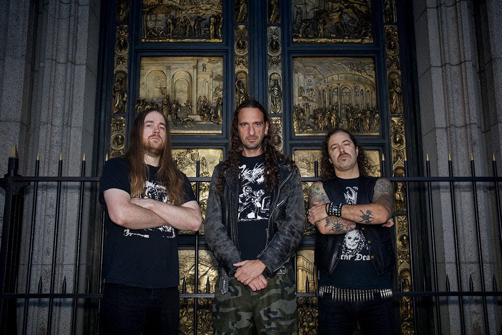 Οι Necrot υπέγραψαν συμβόλαιο με τη Metal Blade Records.