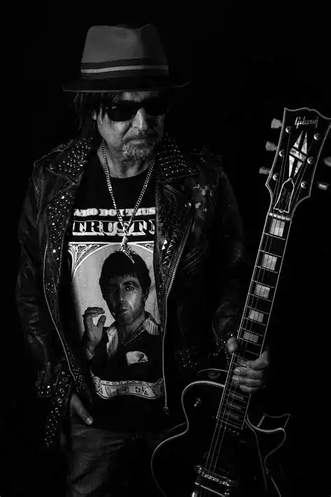 PHIL CAMPBELL Of MOTÖRHEAD Dead At 64