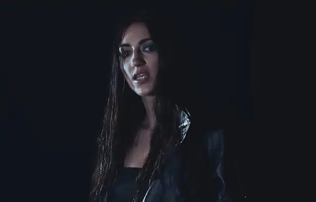 Η τραγουδίστρια των DELAIN, Diana Leah κυκλοφόρησε το πρώτο video από το solo project της DYYA