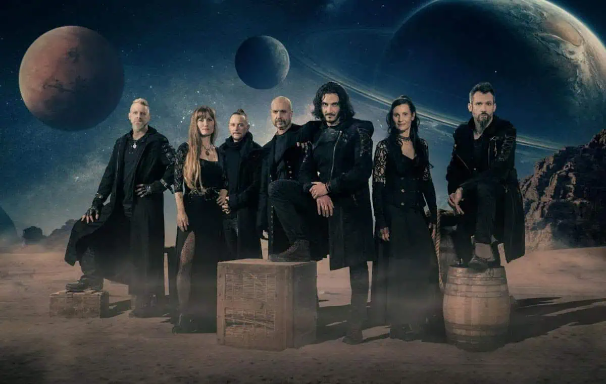 SCHANDMAUL & Laura Fella (Faun) Release “Zwei Raben”
